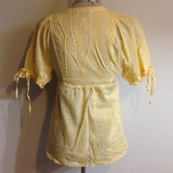 *loft V Neck Yellow Top S - Picture 4 of 4